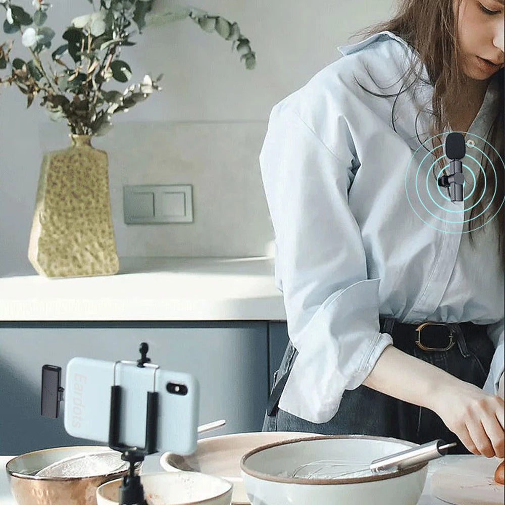 New Wireless Lavalier Microphone  Portable Audio Video Recording Mini Live Interview Recording  Gaming For iPhone Type C Mic - Stereotech