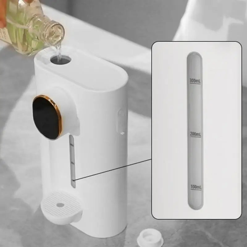 Electric Liquor Dispenser High End Smart Electric Liquor Pump Dispenser Wine Separator Small Dispenser with 2 Magnetic Cups