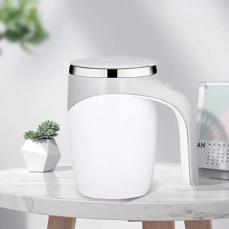 Rechargeable Automatic Stirring Coffee Cup - Stereotech