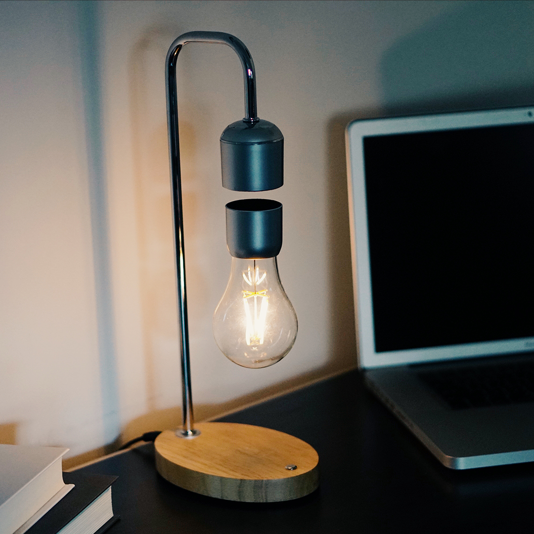 Levitating Wireless Light Bulb Lamp - Stereotech