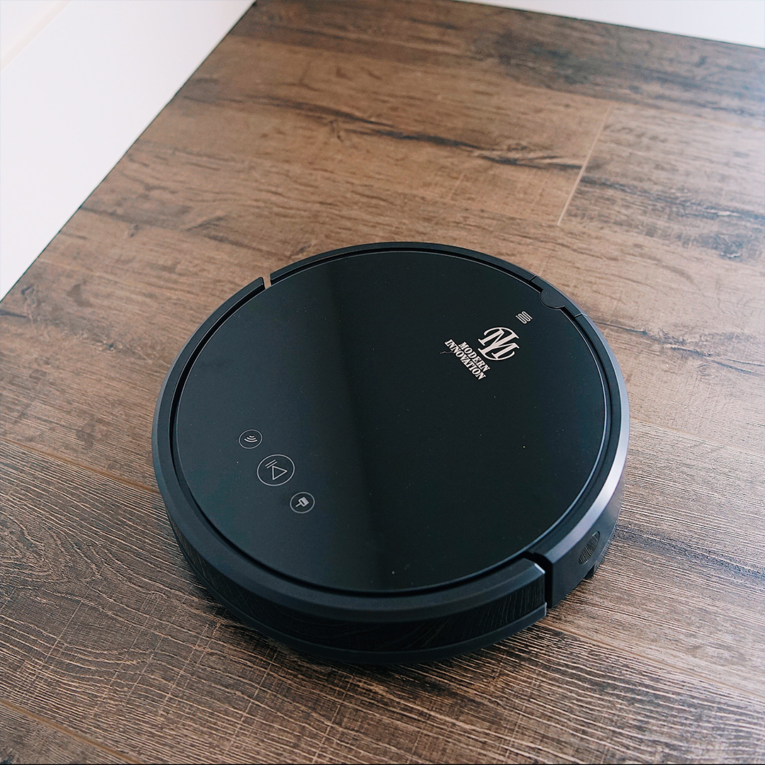 Self Cleaning Robot Vacuum - Stereotech