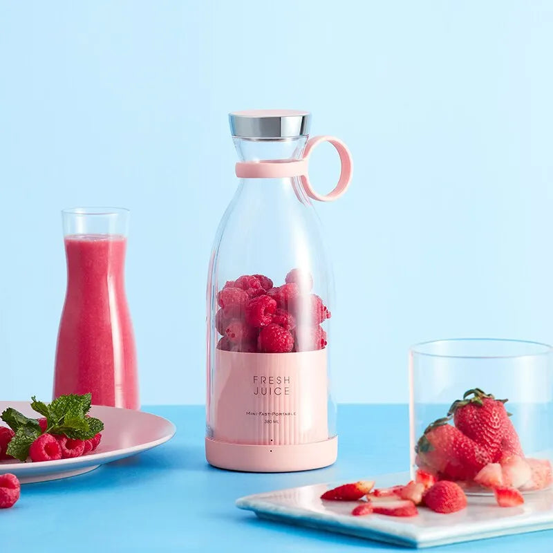 Wireless 4 Blades Juicer - Stereotech